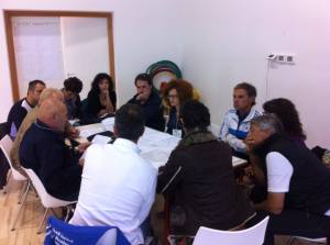 1385318_577416015641212_155400842_n